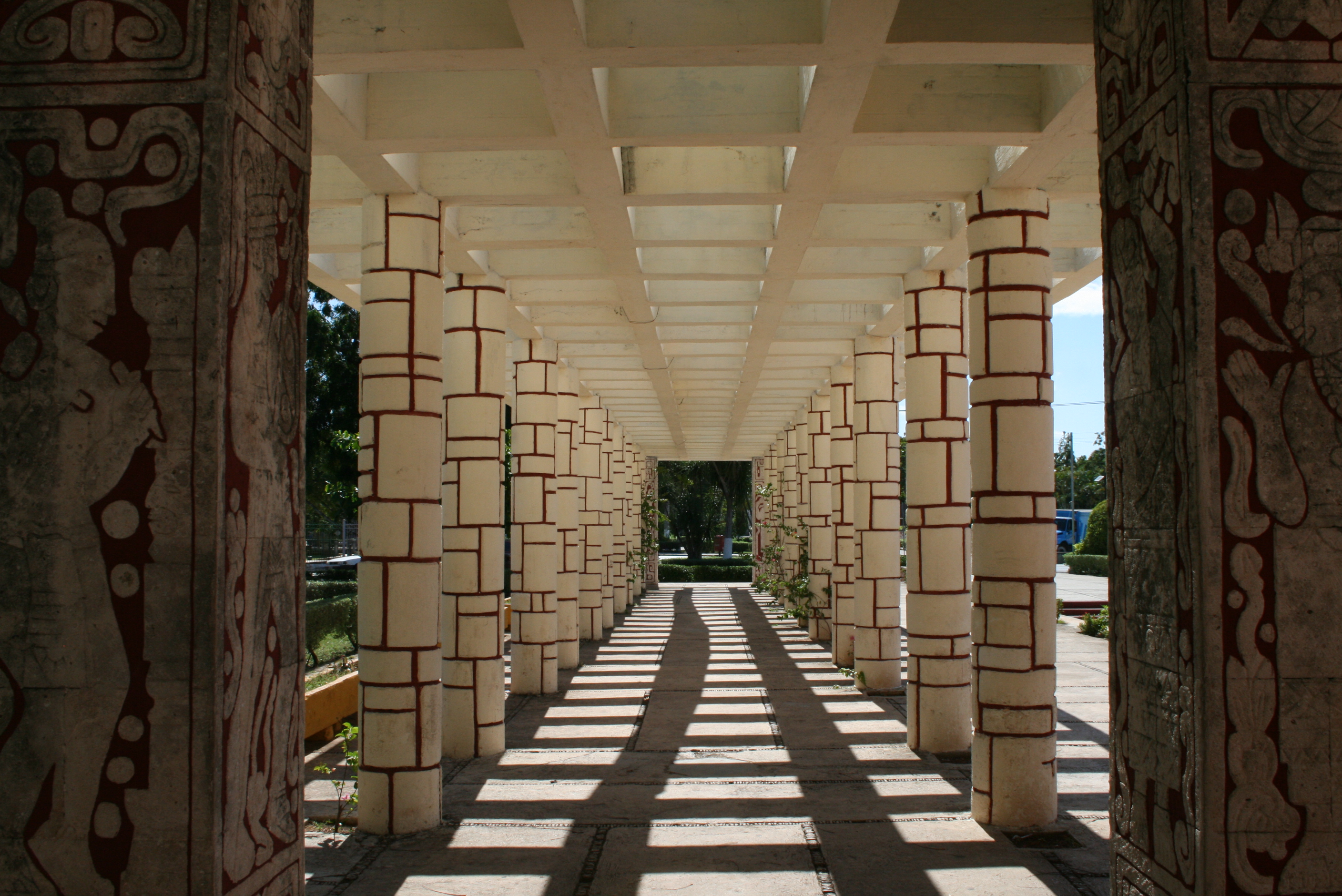 Pasillo del parque de las Américas